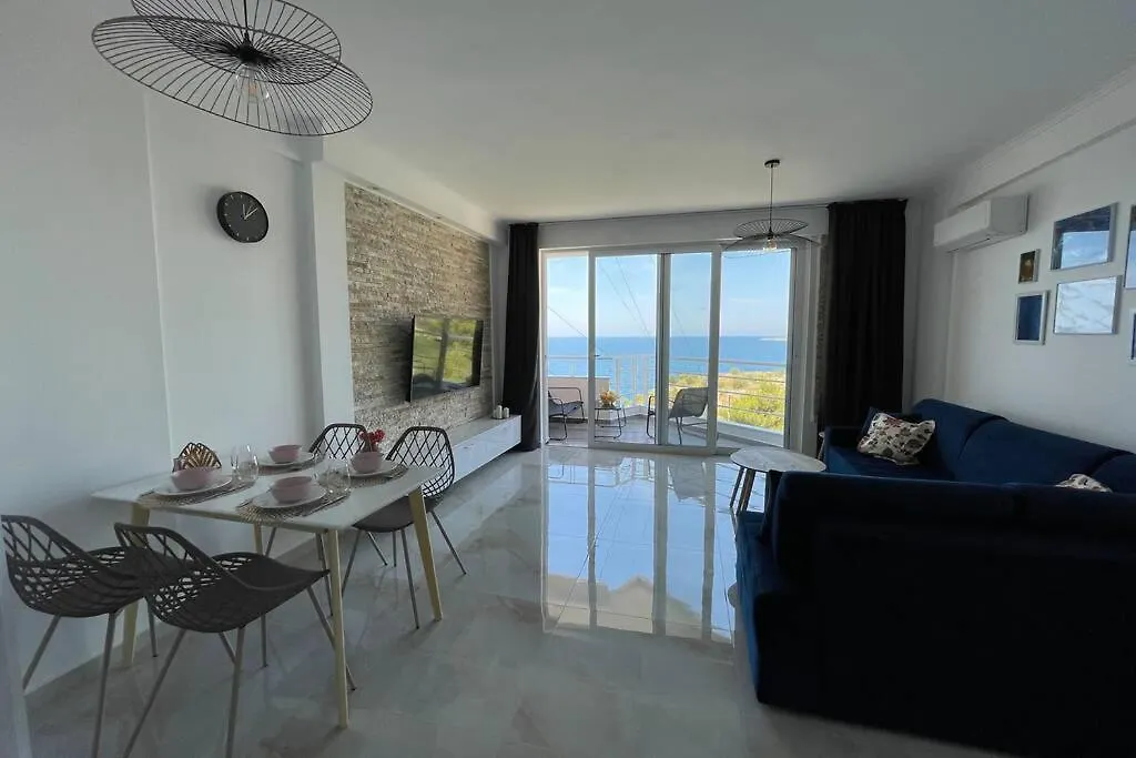 Golden Seaview Apartment Sarandë