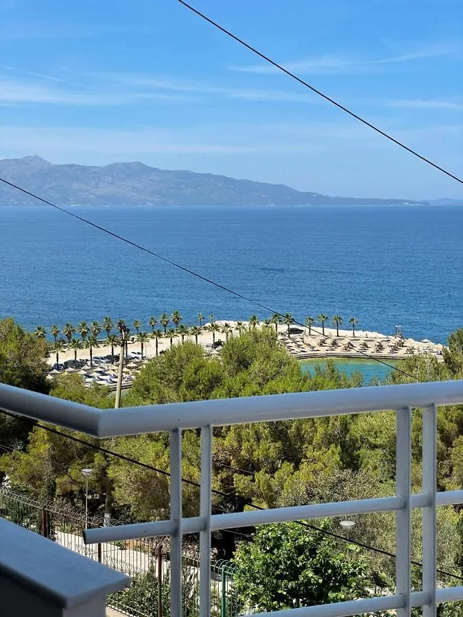 Golden Seaview Apartment Sarandë